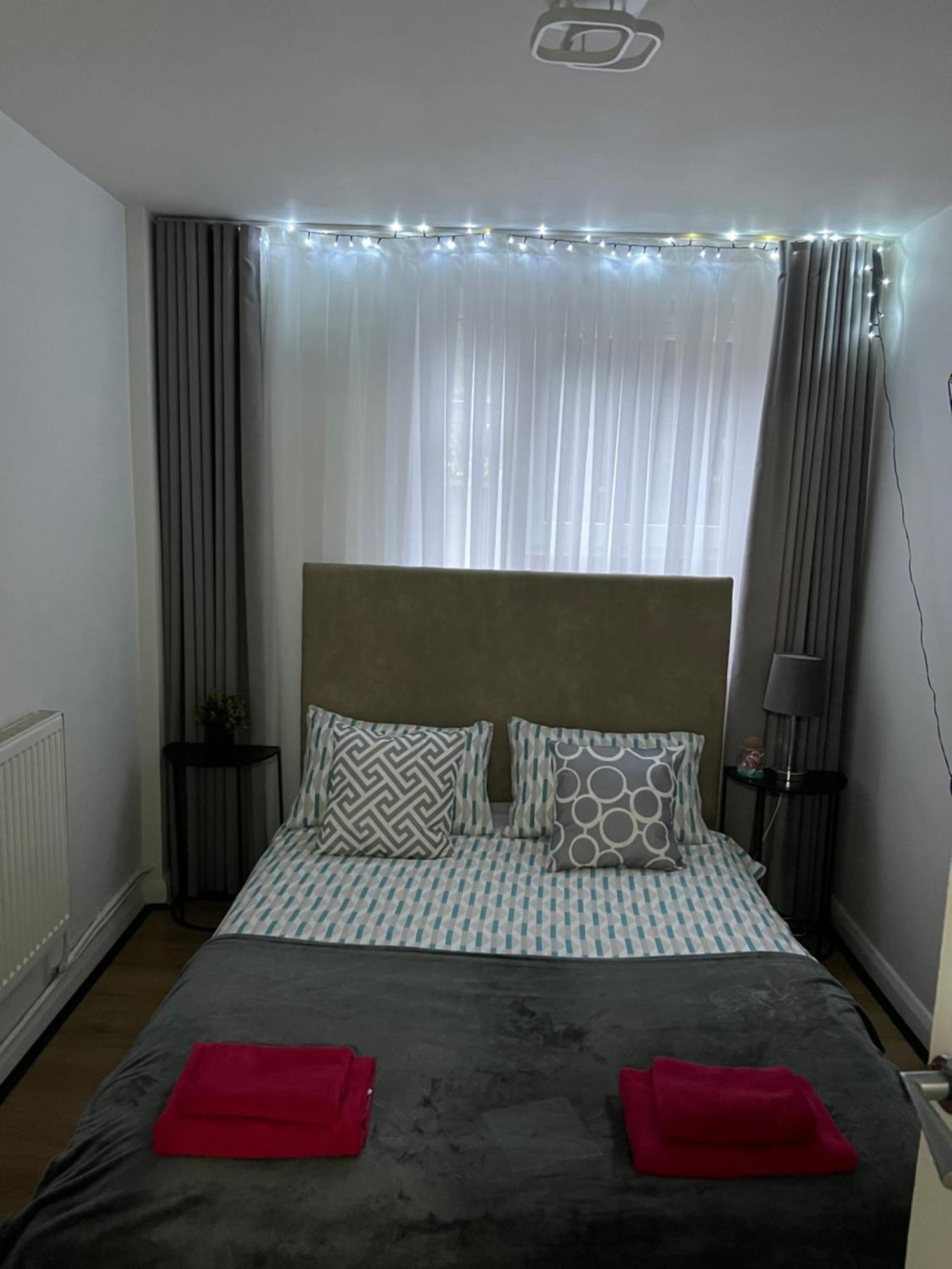 Spacious For Rent 10 Min From Tower Bridge Gasthof